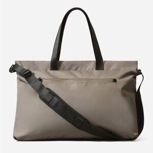 Everlane ReNew Transit Weekender
